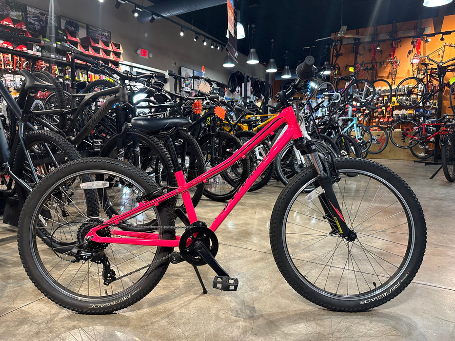 Specialized Hotrock 24" - Acid Pink/Black