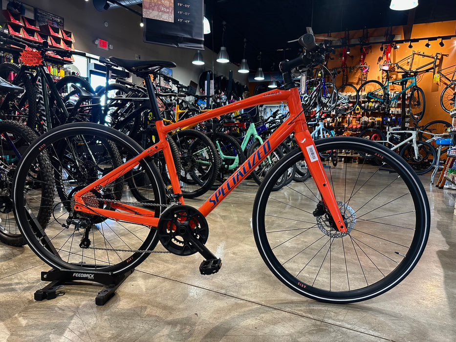 Specialized Sirrus 4.0 -  Gloss Cactus Bloom / Satin Mystic Blue Reflective