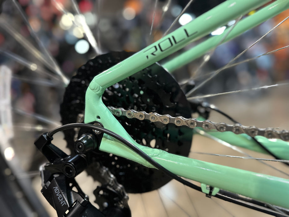 Specialized Roll 3.0 Low Entry MicroSHIFT Advent