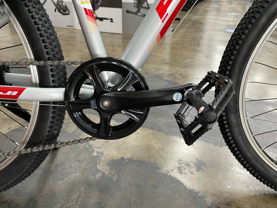 Fuji Dynamite 24" Sport Shimano Tourney
